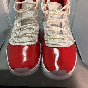 Jordan Size 13 men 11 Retro High Cherry